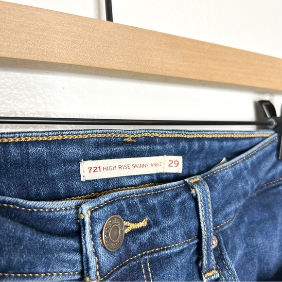 Levi's Womens 721 High Rise Skinny Ankle Jeans Medium Wash Denim 29 - Picture 5 of 9